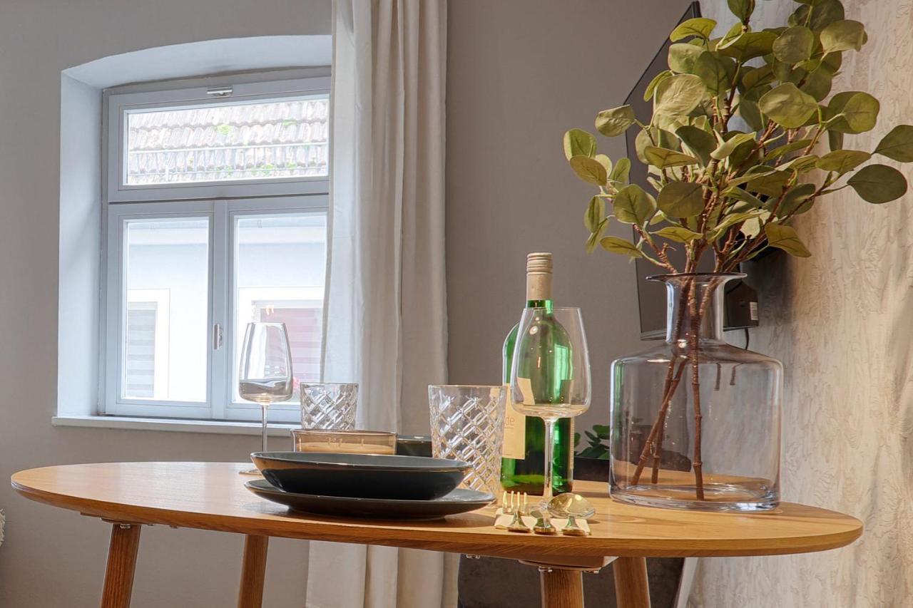 Homie Stay Julius Apartments - Ипхофен Экстерьер фото